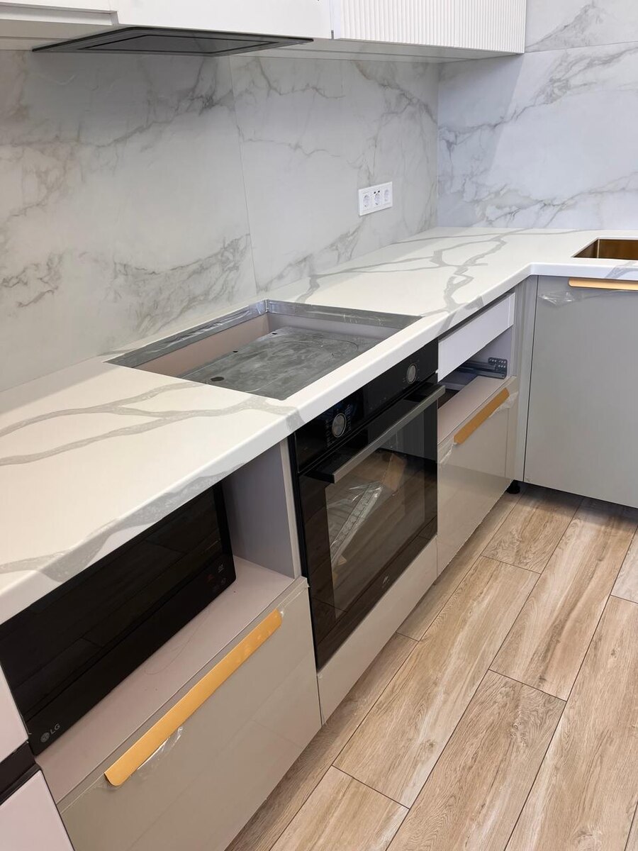 столешница Калакатта