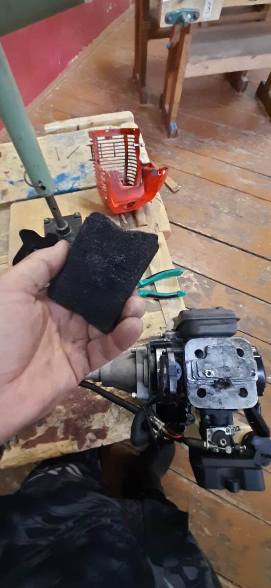 Получаем аппарат и моем фильтр.