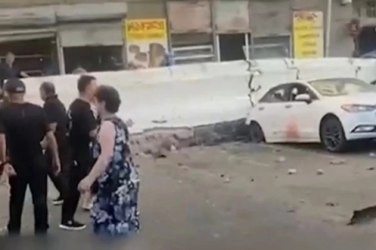    В Тбилиси обрушился жилой пятиэтажный дом, один человек погиб