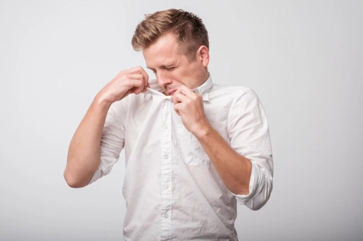    Фармацевт Орс назвал четыре причины неприятного запаха пота