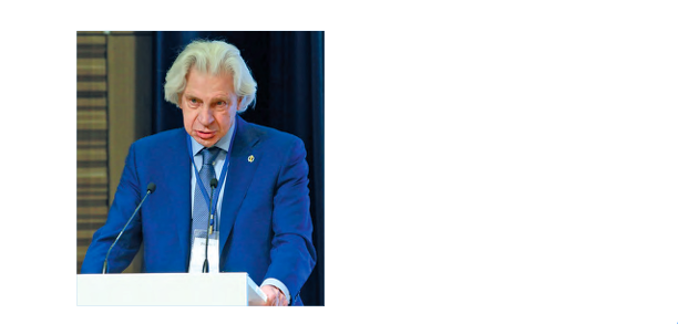 На фото: Резник Г.М.