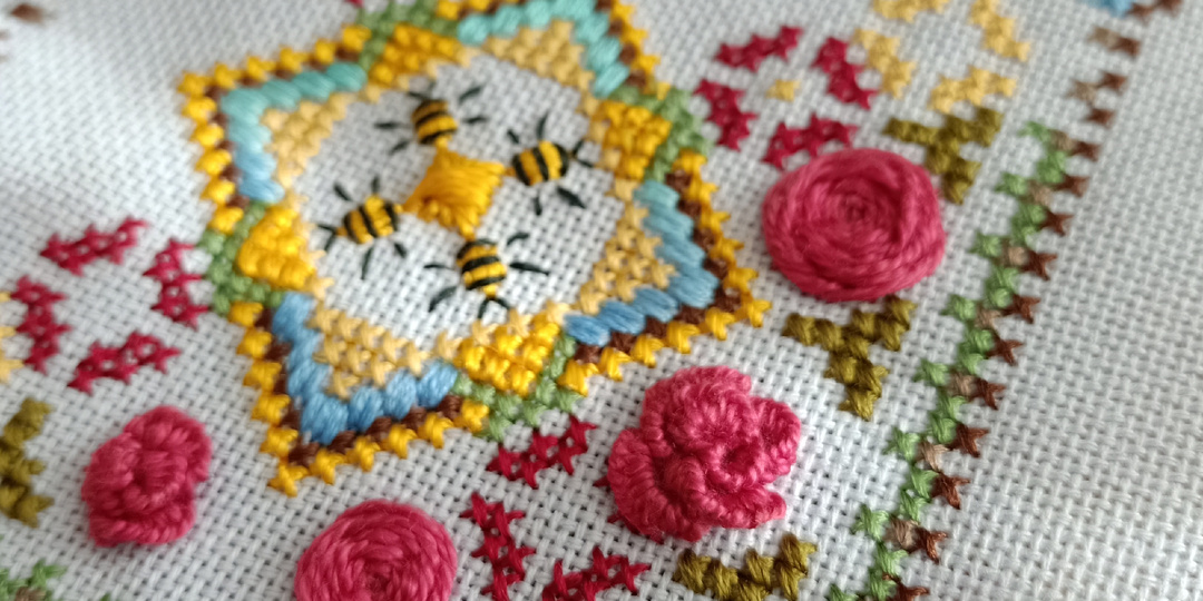 Когда вышивка вышла из-под контроля