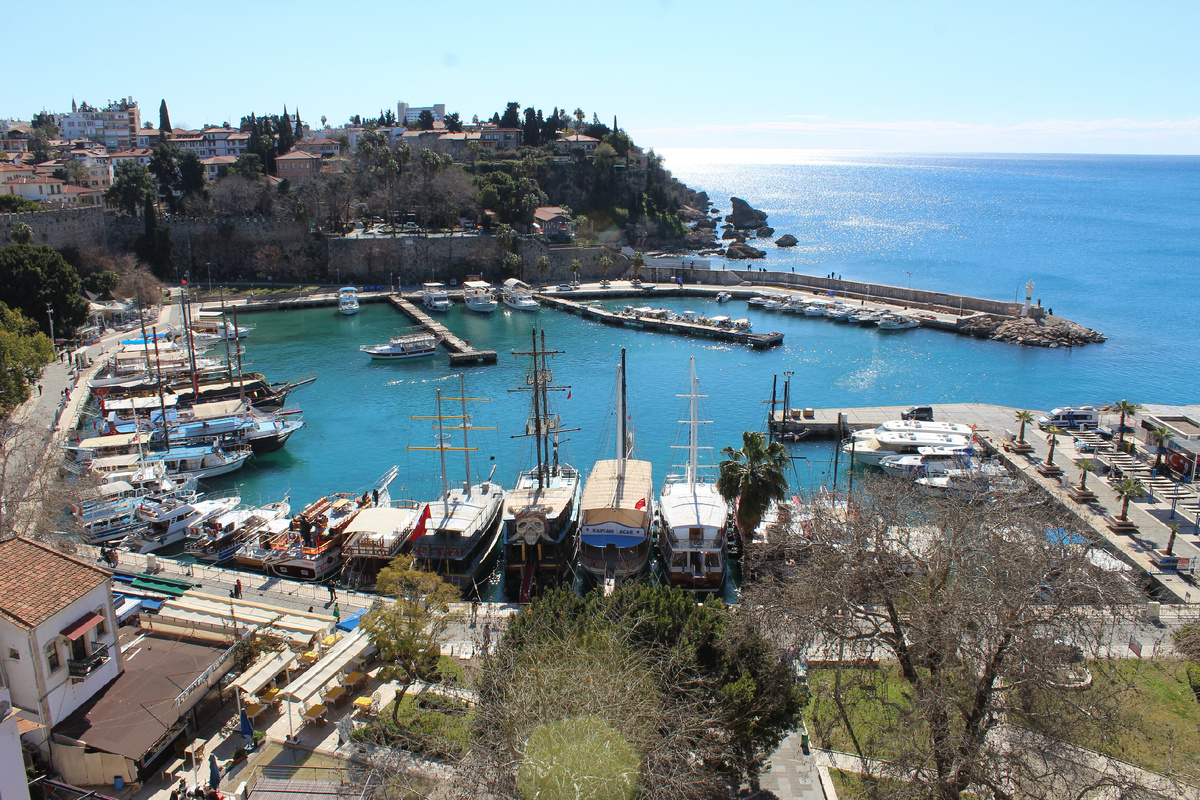 Старый порт Анталии он же Римский порт