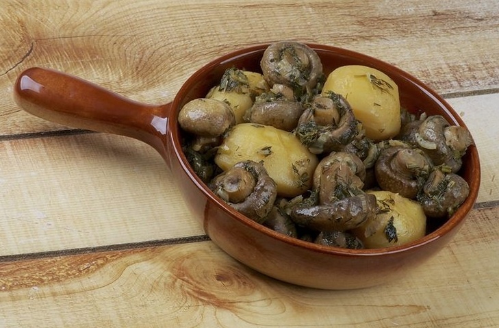 ГРИБЫ С КАРТОФЕЛЕМ