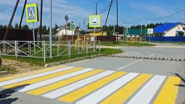    Инициатива работает: в Шапше и Ярках обновили дорожную инфраструктуру