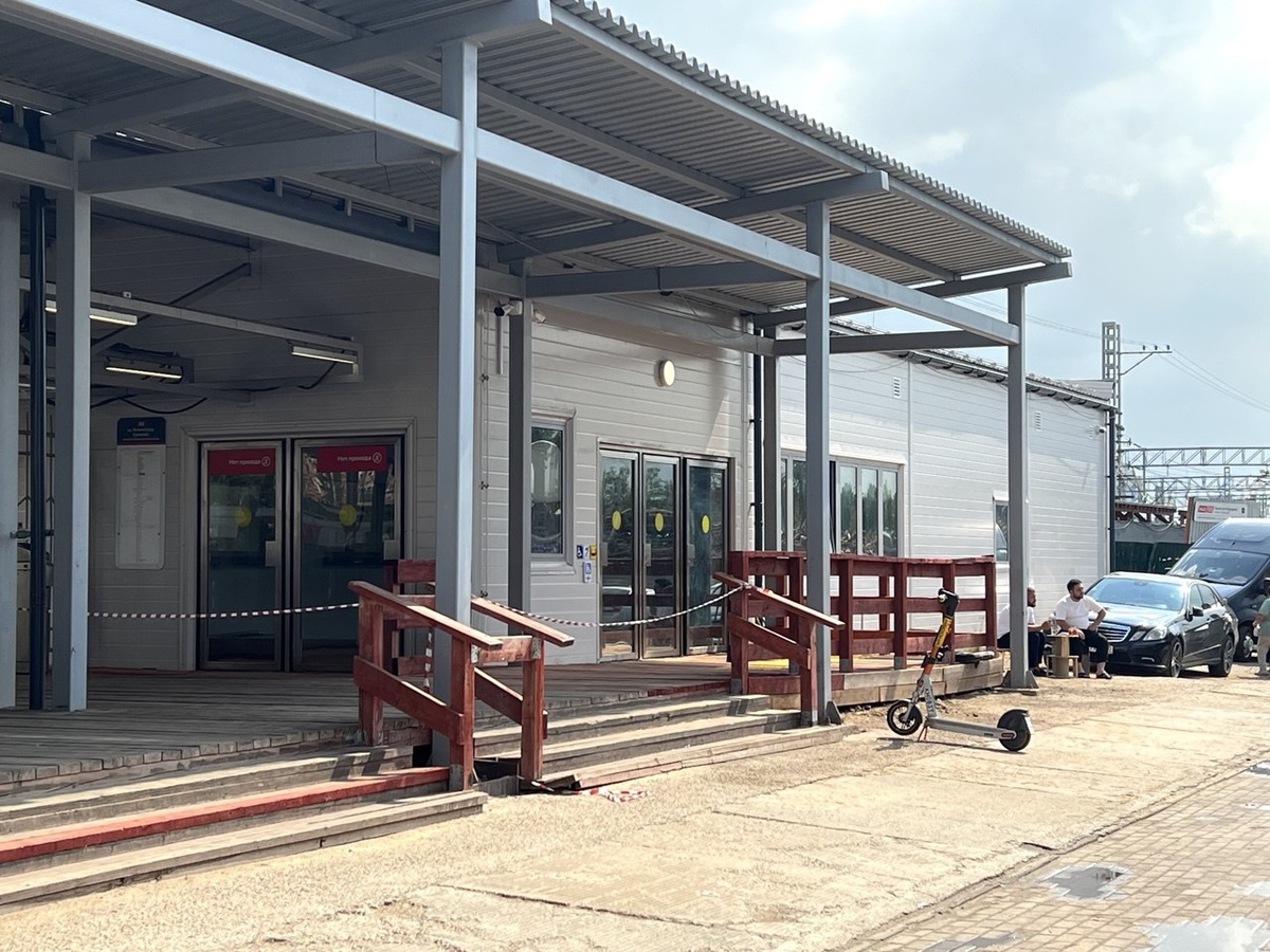 Платформа "Химки" в сторону Москвы. Фото автора.