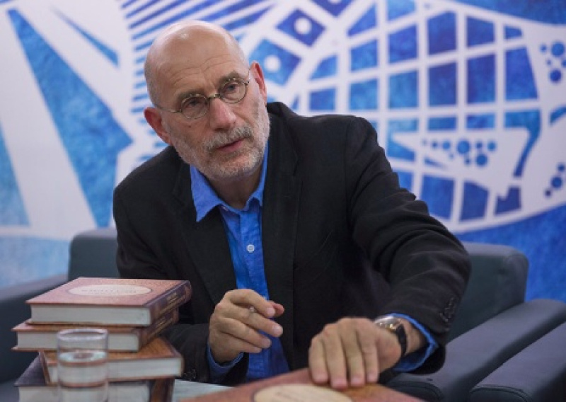 Борис Акунин*