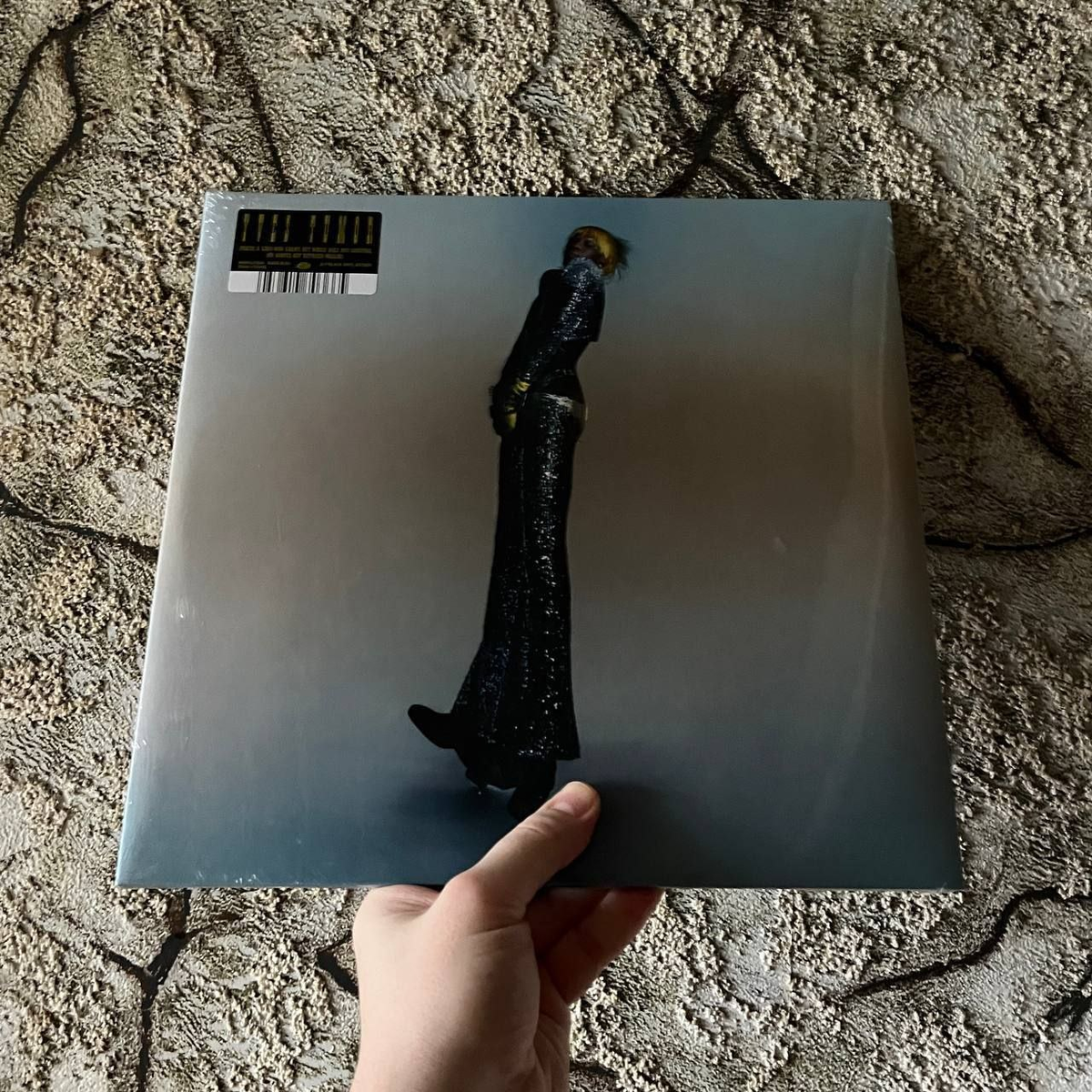 Винил Yves Tumor — Praise A Lord Who Chews But Which Does Not Consume; (Or Simply, Hot Between Worlds).