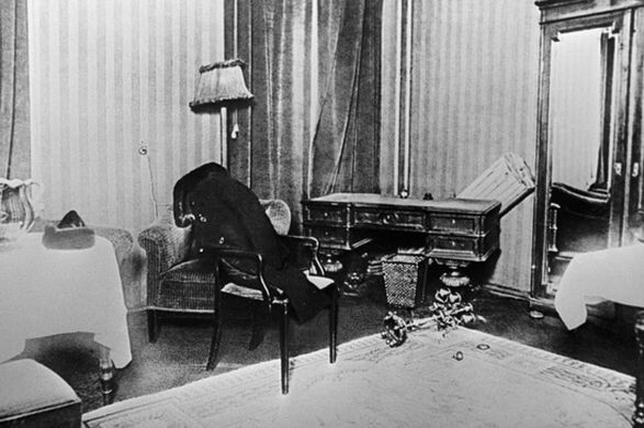 Источник: https://moya-planeta.ru/reports/view/angleter_gde_pogib_sergej_esenin_17844