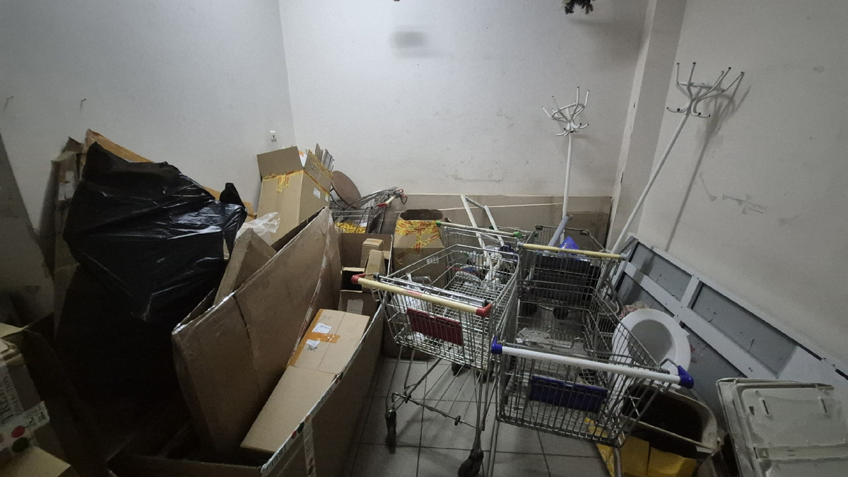 но в щитовой да