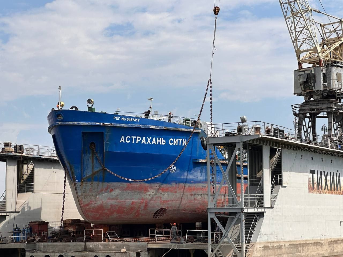   Танкер «Астрахань Сити»