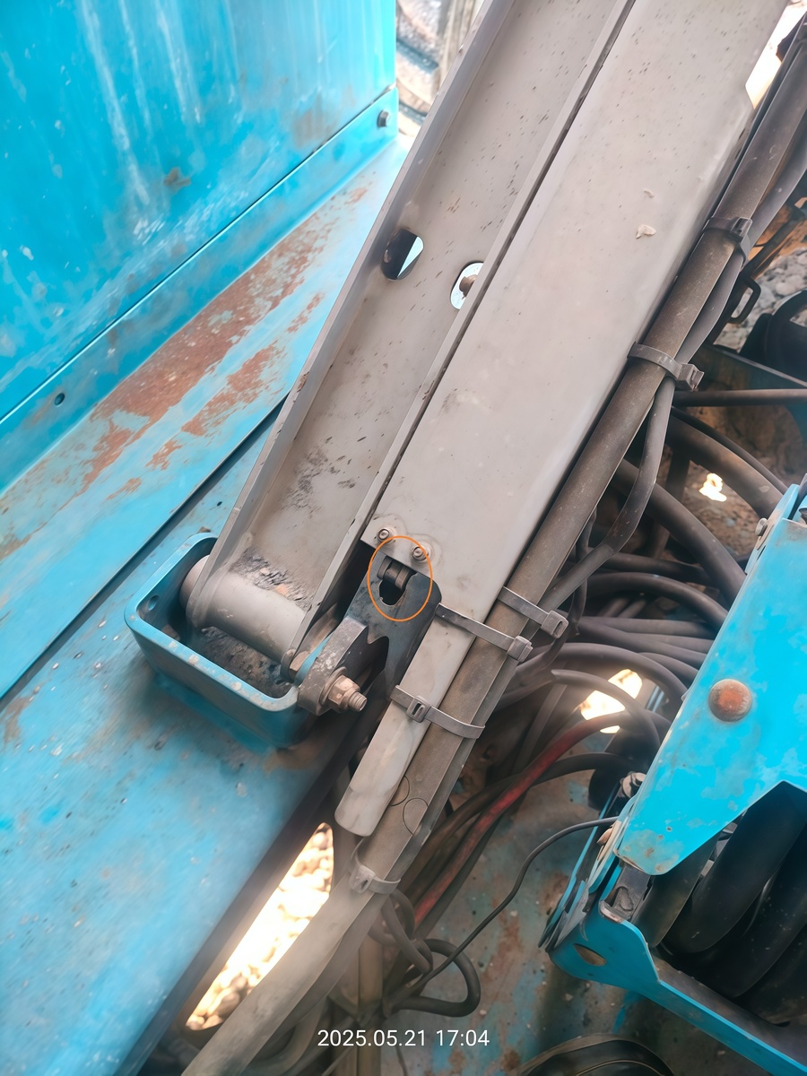 Лапка концевого выключателя.