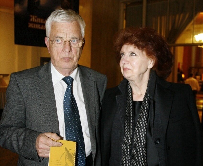 Раймонд Паулс с женой