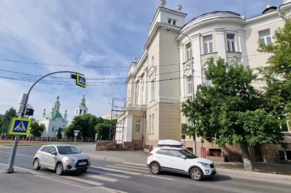    Главное здание ТИУ на Луначарского украсит новая подсветка