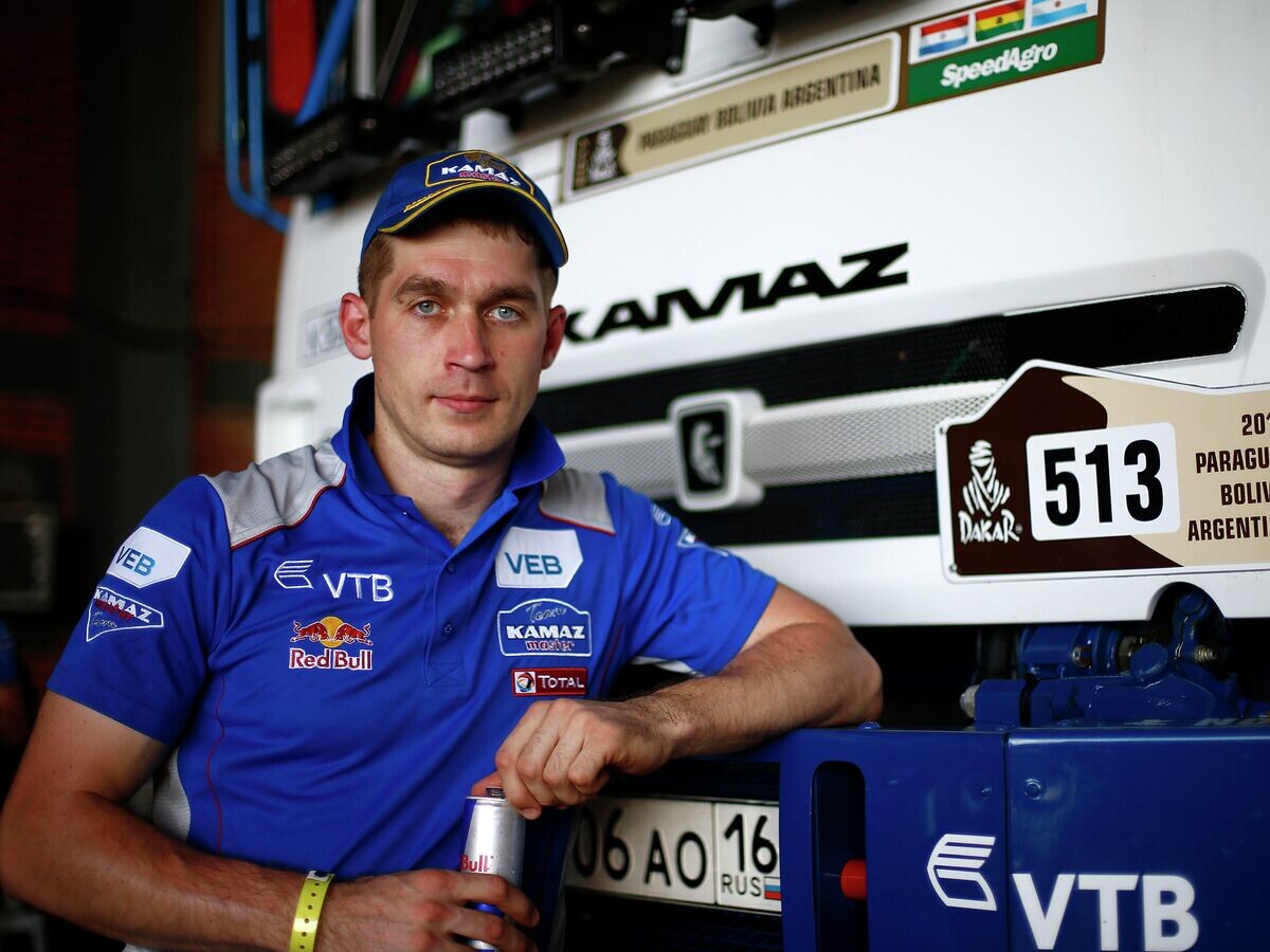    Пилот команды "КАМАЗ-мастер" Дмитрий Сотников© Фото : официальный сайт команды "КАМАЗ-мастер"