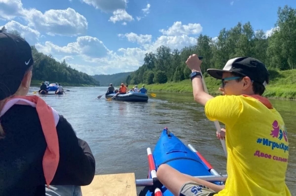    Более 100 человек приняли участие в сплаве для семей, победивших онкологию