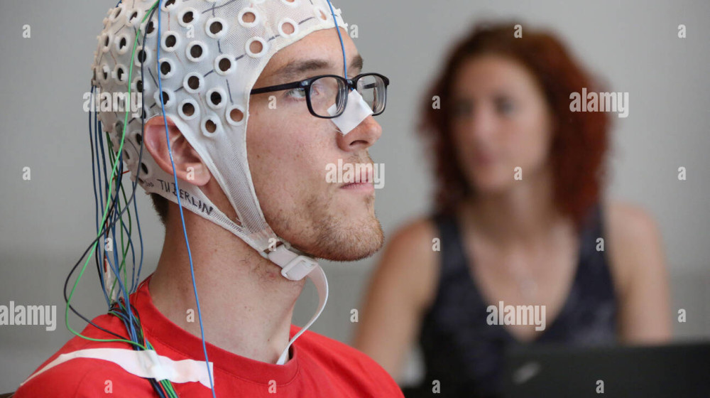    Ты понимаешь во сне языки которых не знаешь Это не мистика а наука