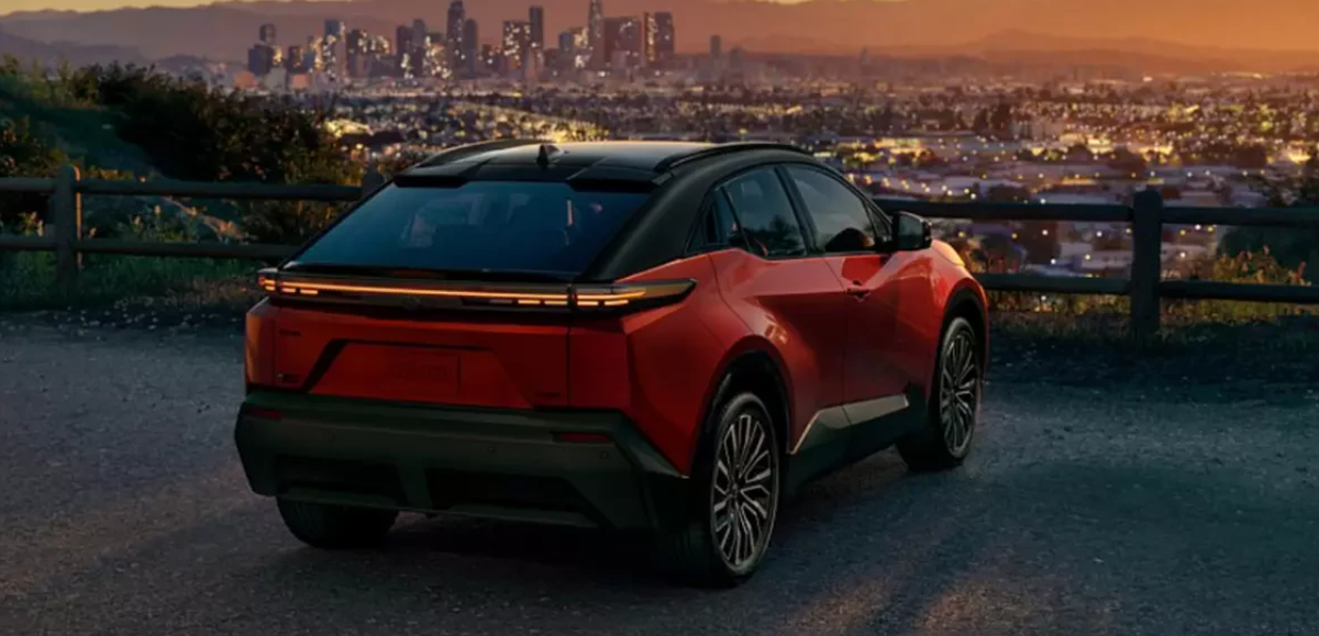 Техника будет от Тойоты. Будут изменения в дизайне, но не кардинальные.