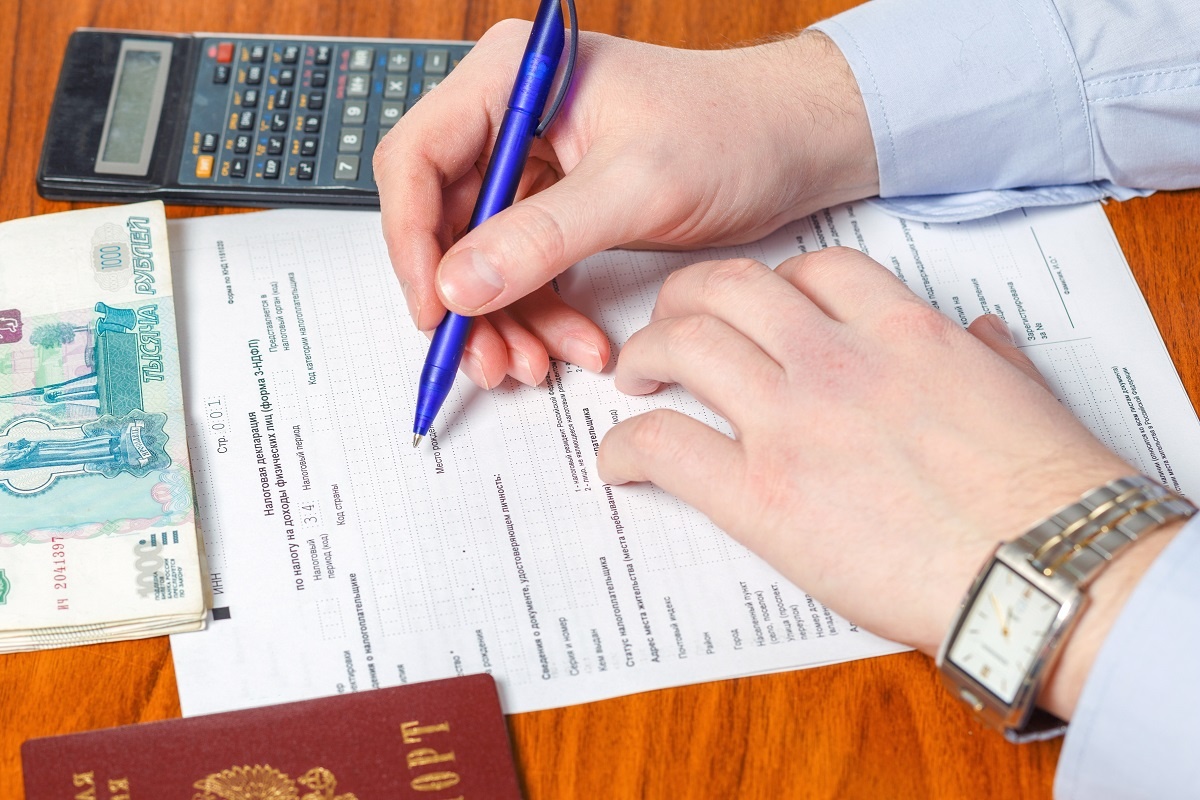 Shutterstock📷Бланк декларации 3-НДФЛ, а также правила ее заполнения утверждены приказом ФНС России от 19 сентября 2024 года № ЕД-7-11/757@ и размещены на сайте ведомства