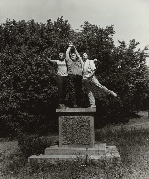 Юрий Никулин, Евгений Моргунов и Георгий Вицин на съемках фильма «Кавказская пленница».
Олег Мерцедин, 1966 год, МАММ/МДФ.
