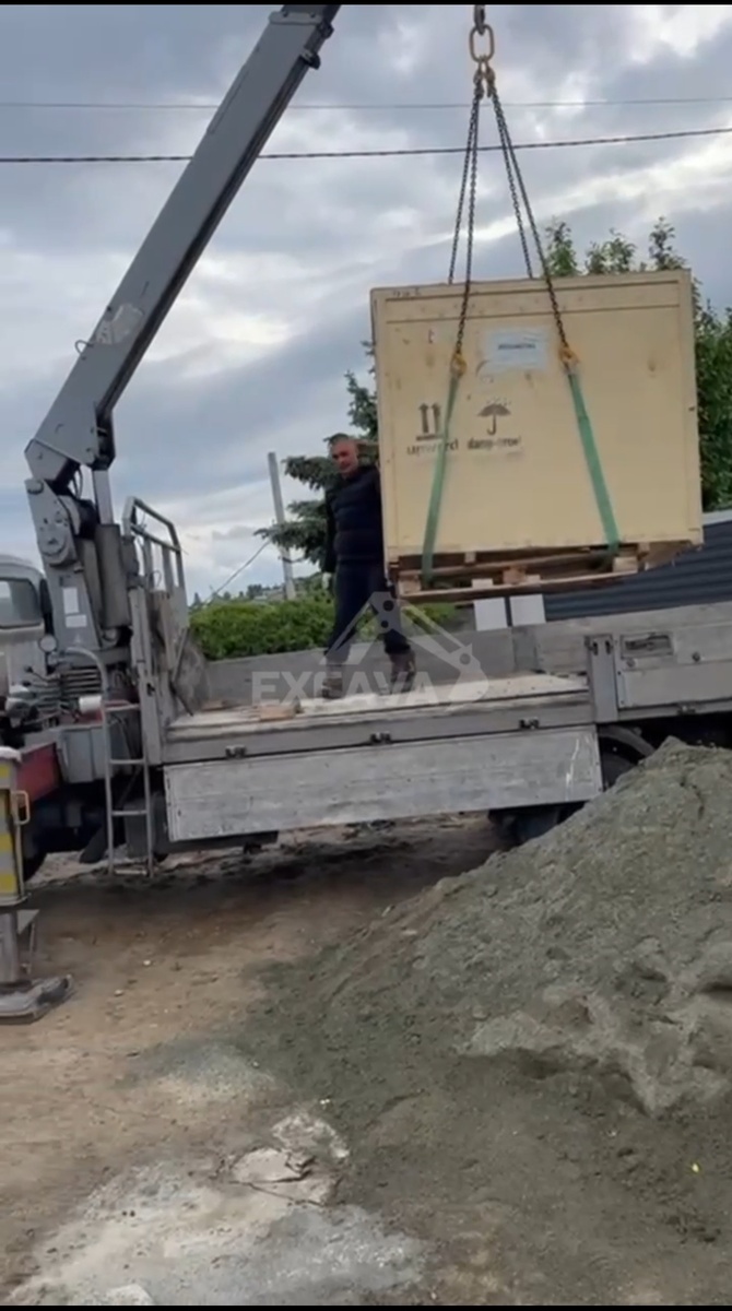 Техника в коробке