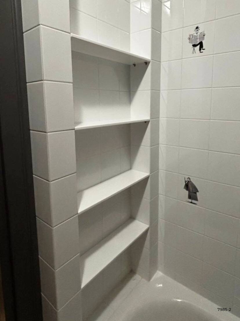 Полки из акрила