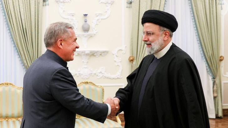    Фото с сайта пресс-службы Раиса Татарстана Рустама Минниханова