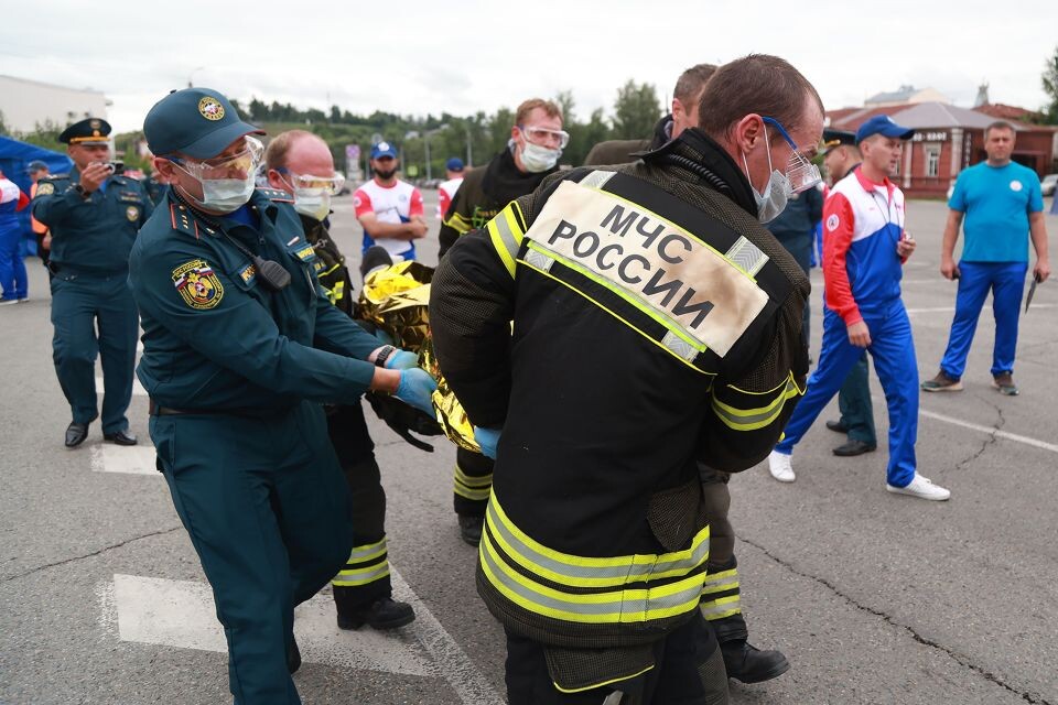    Всероссийский смотр-конкурс на звание "Лучшее звено газодымозащитной службы". Источник: Олег Укладов