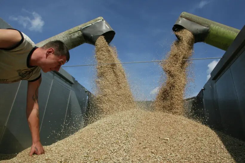     © "Интерфакс". Игорь Зарембо