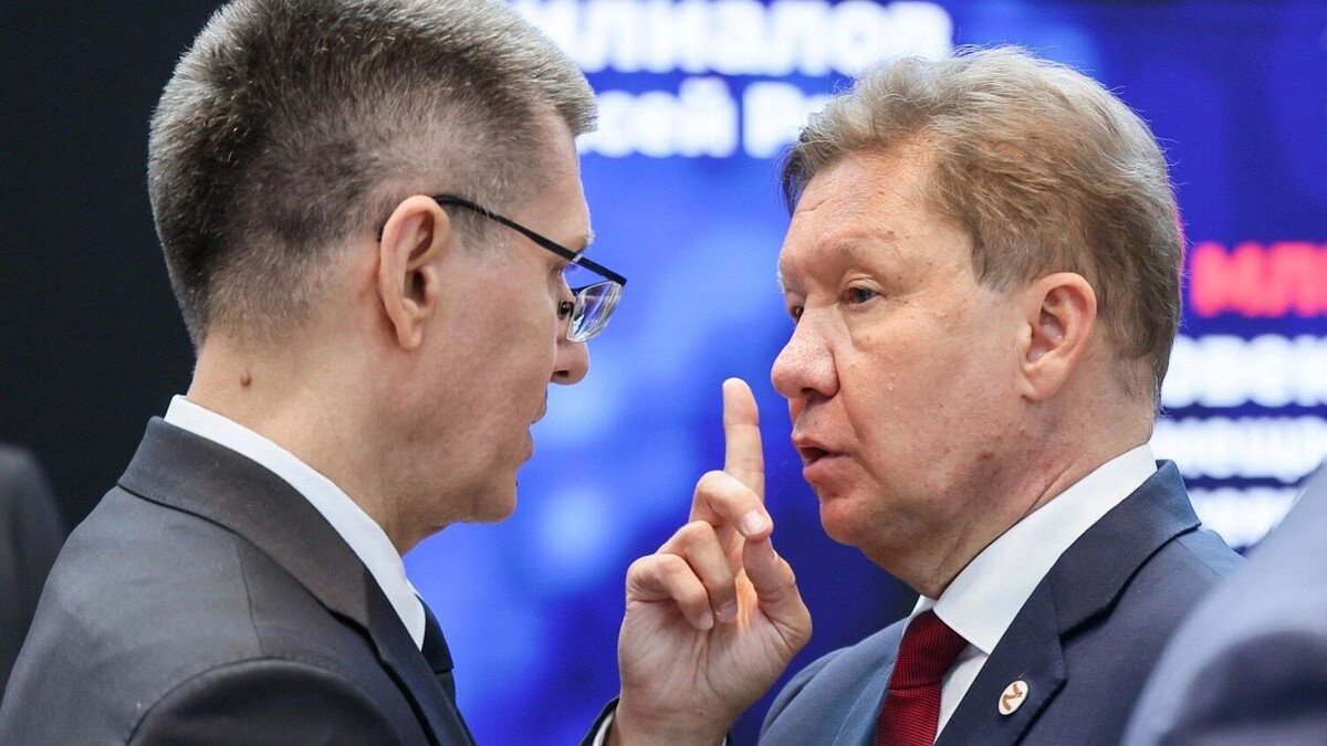 Десять лет назад номинальный доход россиян составлял в среднем 408 тыс. руб. в год. Члены правления «Газпрома» показывали годовой доход в 158 млн. Фото: Владимир Смирнов. ТАСС