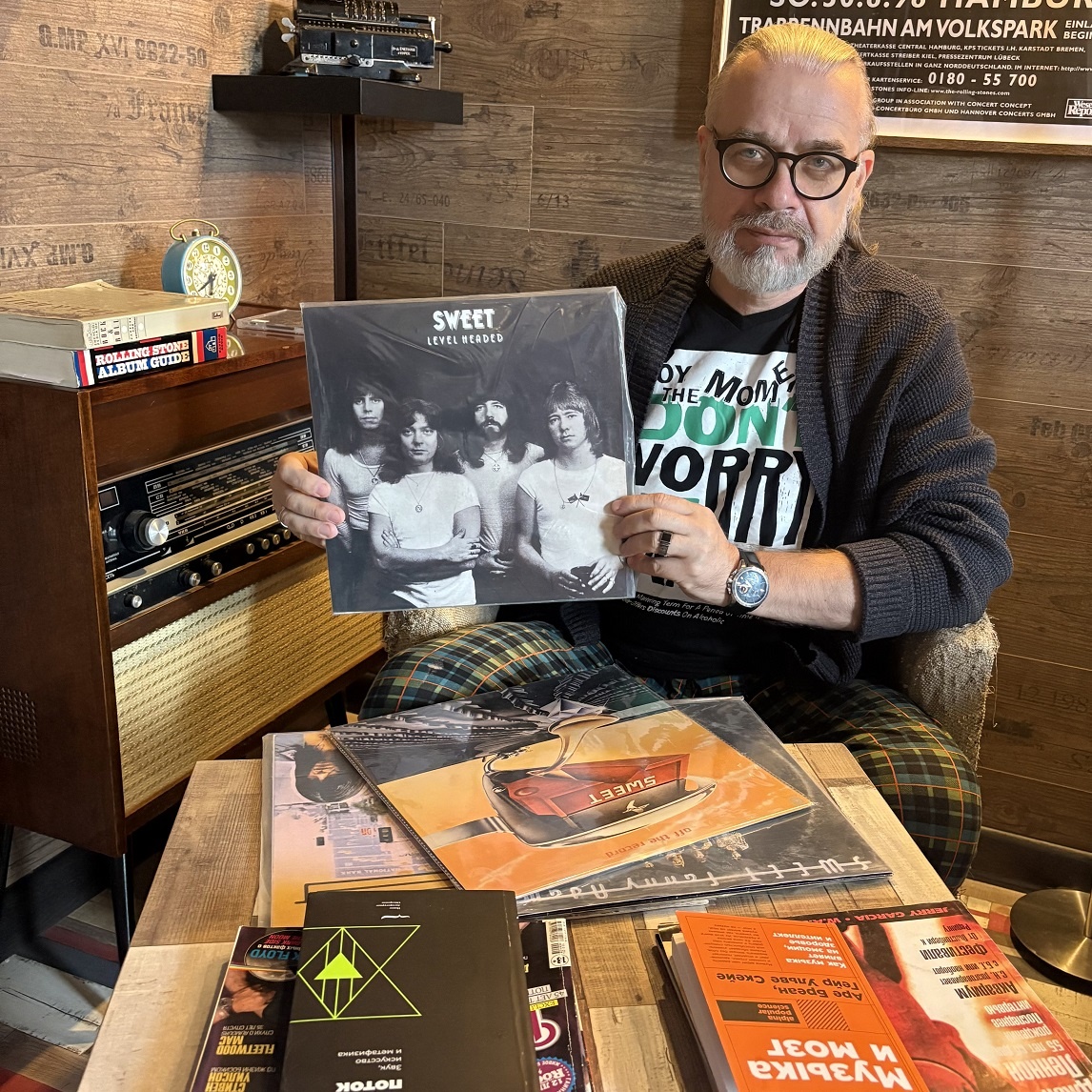 Rockdigger c версией альбома от компании Polydor. 