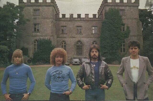 Sweet на фоне знаменитой британской студии в Clearwell castle, замке, в котором тогда регулярно записывались Led Zeppelin, Deep Purple, Black Sabbath, Badfinger, Mott The Hoople, Bad Company, практически весь Whitesnake до 87 года, Peter Frampton и многие другие. Этот замок существует и по сей день, только студии звукозаписи в нём уже давно нет. Замок внутри полностью переделан под тусовочно-гостиничный комплекс, сдается в аренду в основном под проведение свадебных торжеств, включая ЛГБД свадьбы и вечеринки. Однако ключевую песню к альбому Level Headed Love Is Like Oxigen, группа записывала в студии замка Château d'Hérouville (шато д'Эрувиль) - (Листайте курсором фотографии в право).