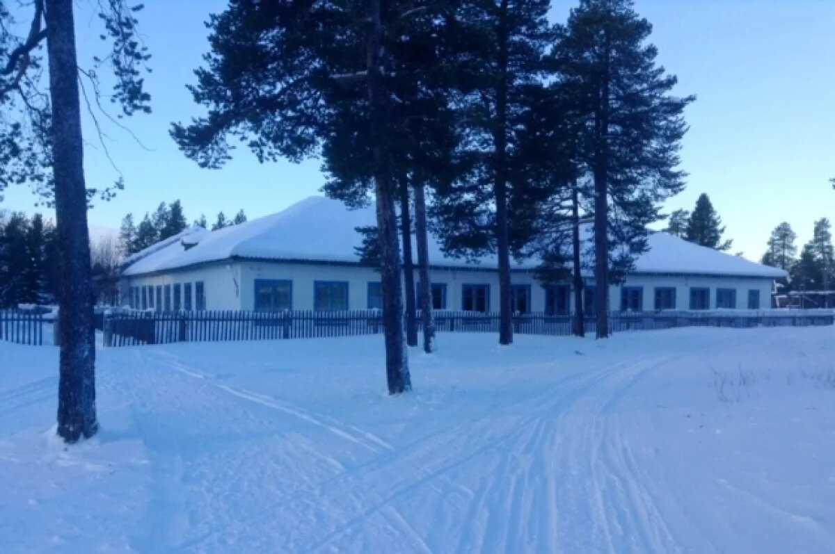    Власти не нашли 500 млн рублей на строительство школы в Краснощелье