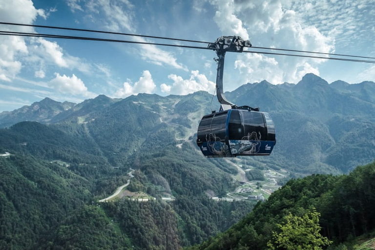 Фото: sochi.ru, видео: t.me/mvd_23