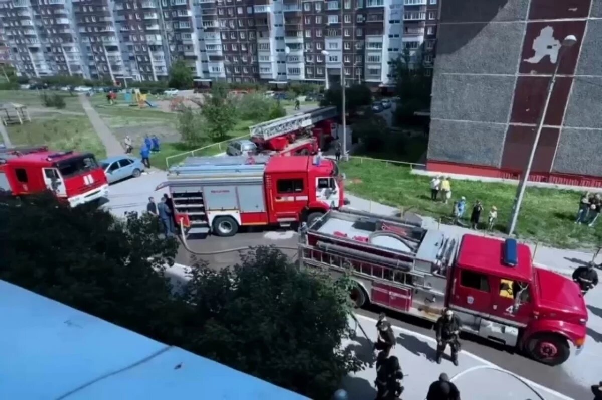    В Перми подъезд многоквартирного дома заволокло дымом во время пожара