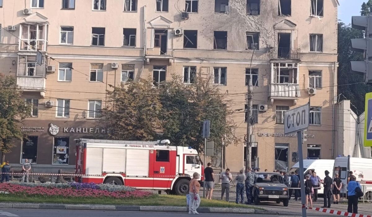     Последствия атаки со стороны ВСУ в Воронежской области. Источник: ria.ru Автор фото: Соцсети / РИА Новости