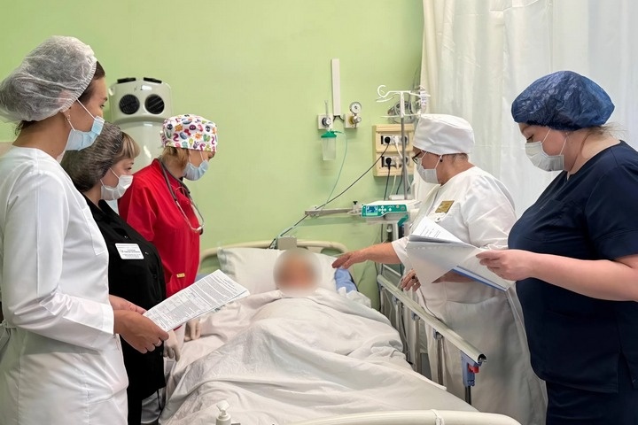 Мужчину провел в реанимации 2 дня