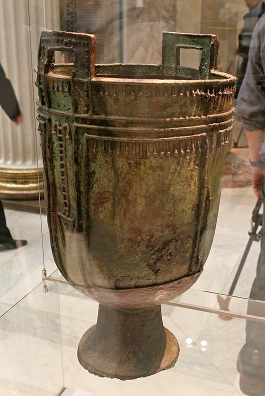 Старинная чаша