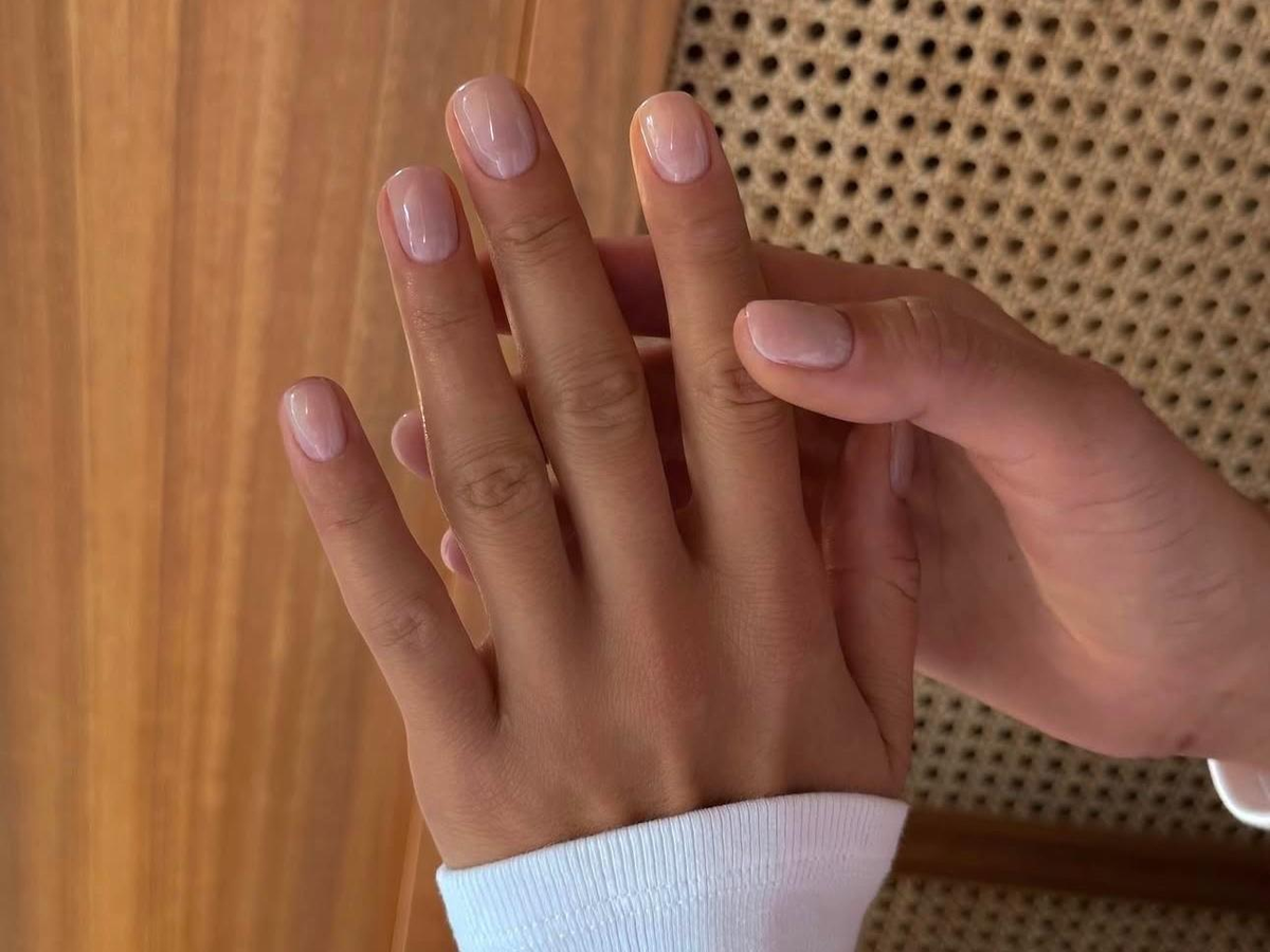 Нюдовый маникюр
