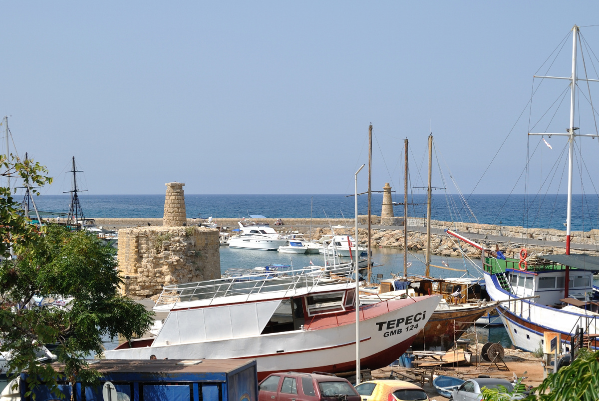 Каменные причалы XVI века, помнящие венецианские галеры