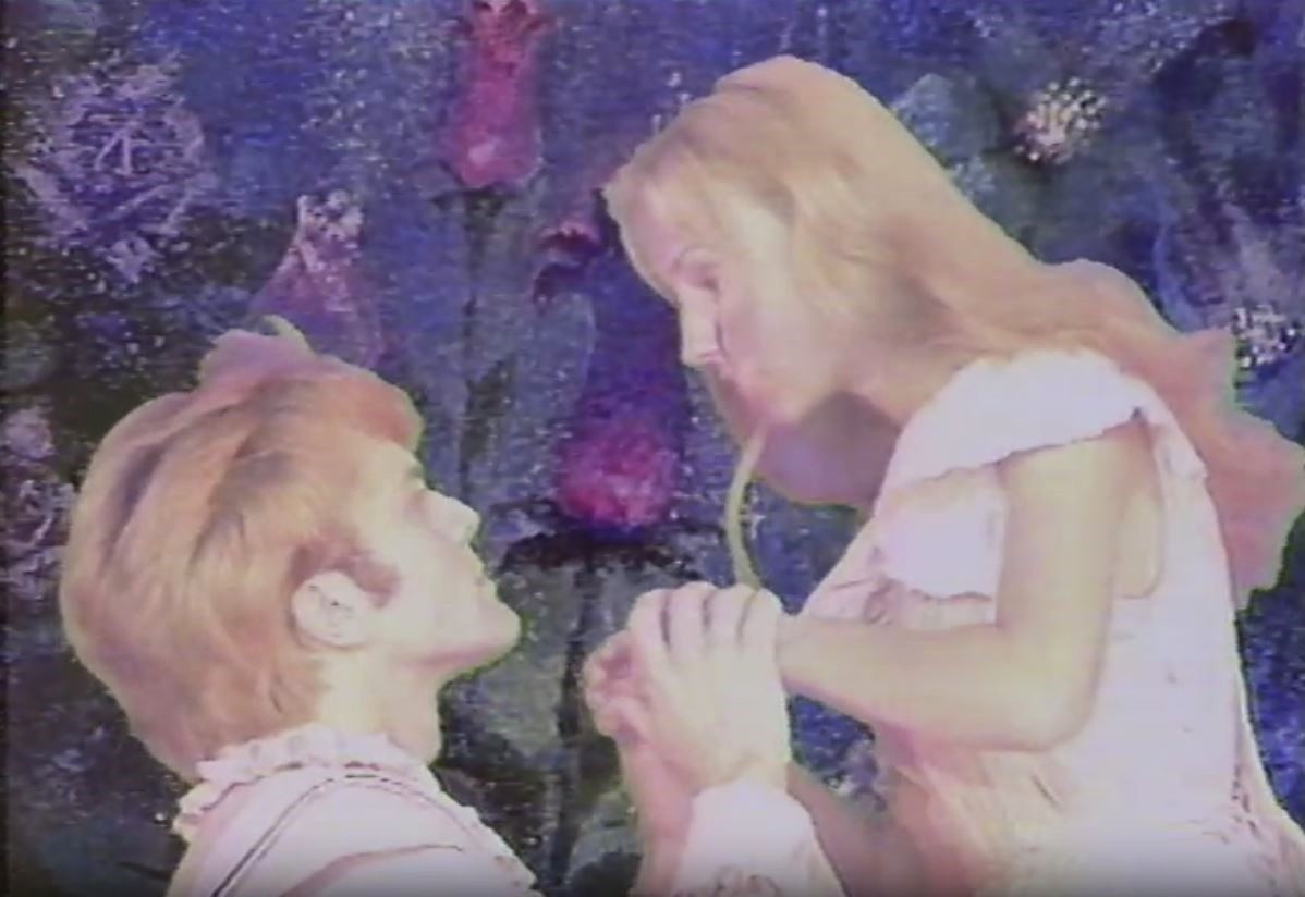 Кадр из телевизионнного фильма "Ассоль" (1982)