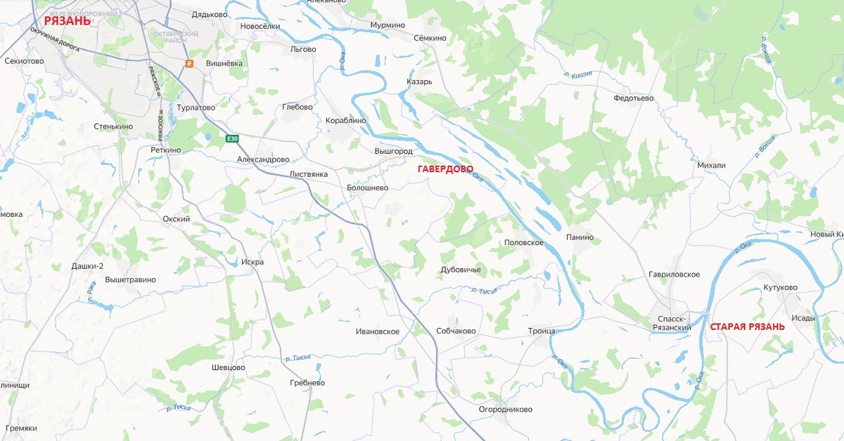 Гавердово находится точно посередине между двумя Рязанями - старой и новой