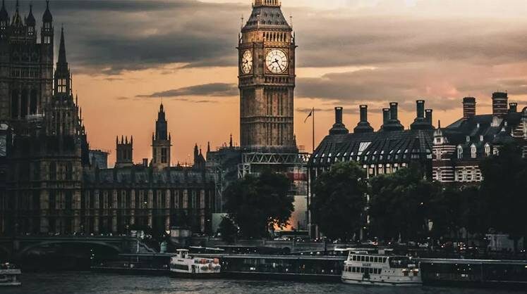    Luke Stackpoole | Unsplash