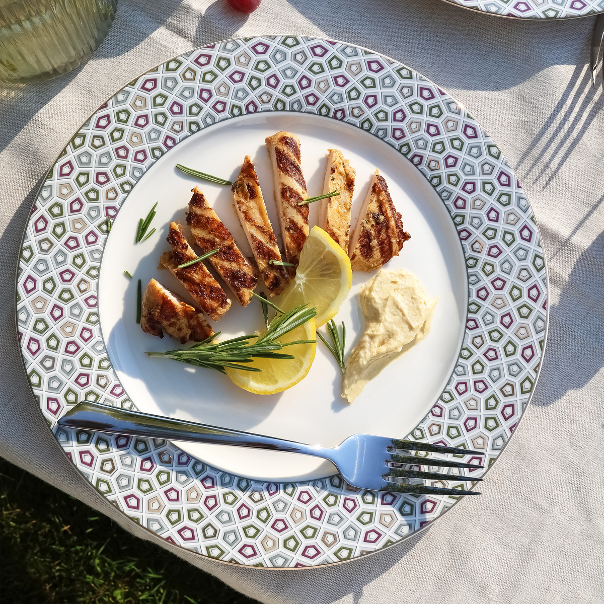 Тарелка обеденная Safari, 27 см; вилка Casa Ray (Majesty)