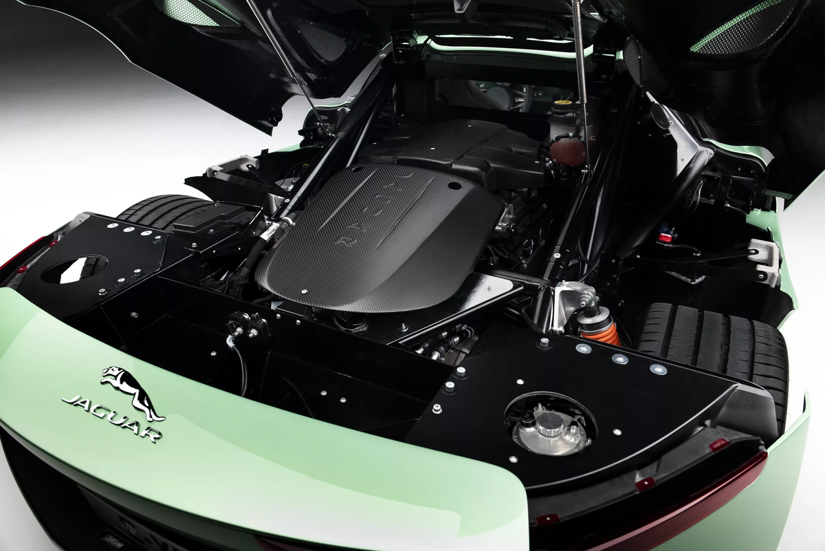    Не уточняется, какие именно модели концерна JLR попали под отзывную кампанию.