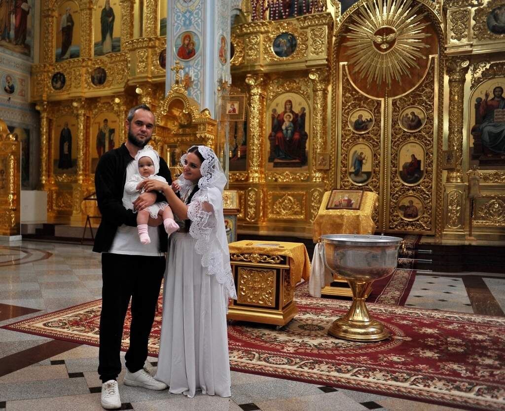    На фото семья Макарец Ольга Щеглакова