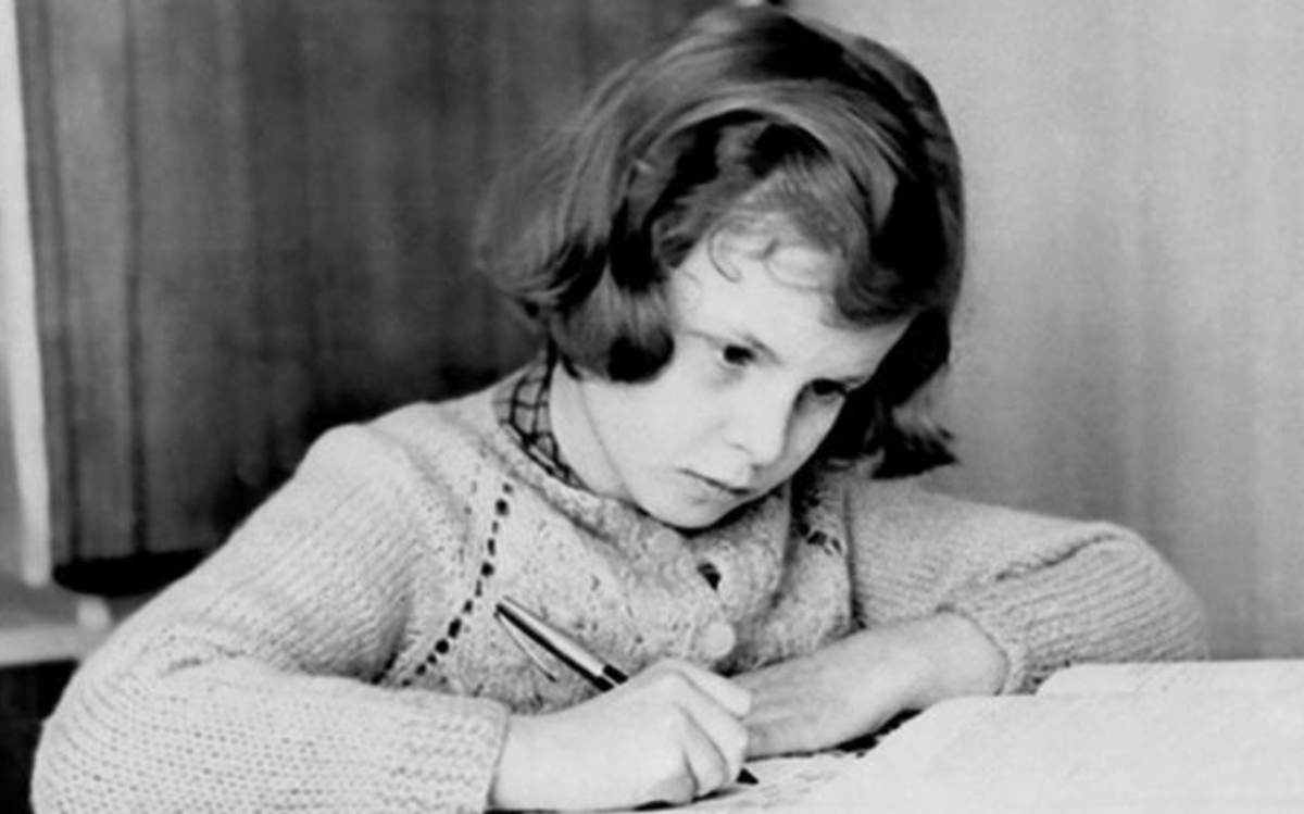 Валентина в детстве