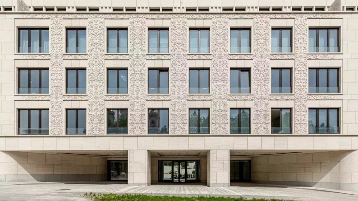 Архитектура элитного клубного дома «Carre Blanc»