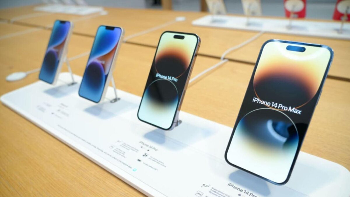    Разбираемся, зачем нужны уцененные iPhone и почему они выгоднее, чем обычные б/у. Фото: semana.com