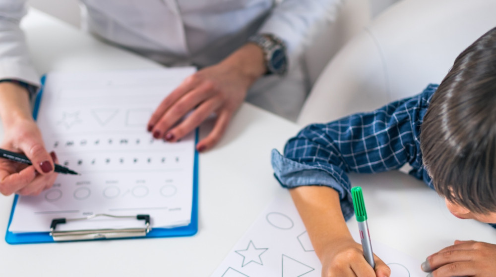    Дети и ошибки: почему они не замечают детали